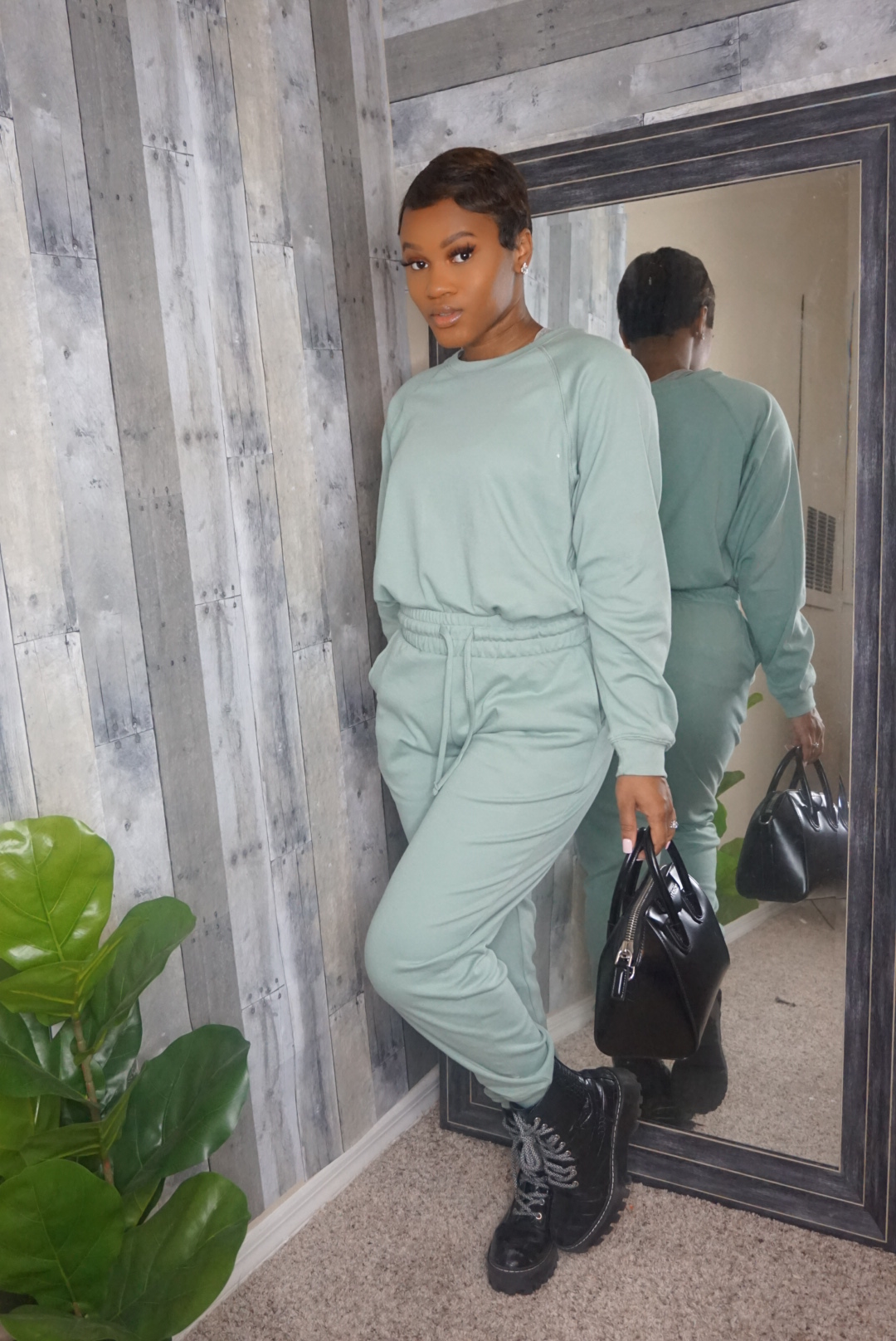 Leah Set